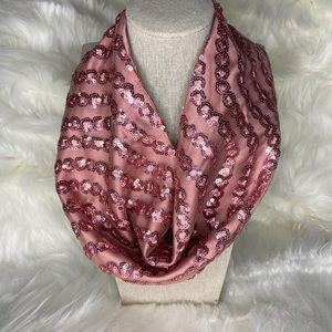 Glam necklace scarf
